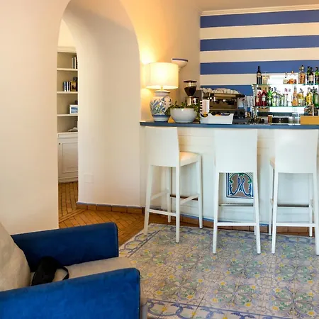 Relais Maresca Luxury Small & Terrace Restaurant Ξενοδοχείο 4*