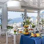 Relais Maresca Luxury Small & Terrace Restaurant 酒店