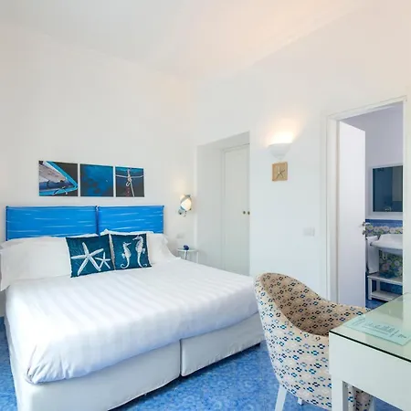 Relais Maresca Luxury Small & Terrace Restaurant Hotel 4*