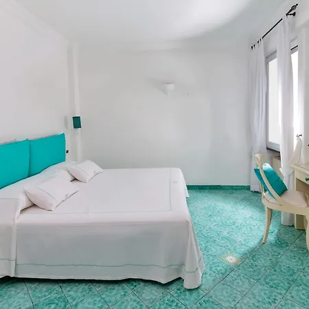 Relais Maresca Luxury Small & Terrace Restaurant Hotel 4*