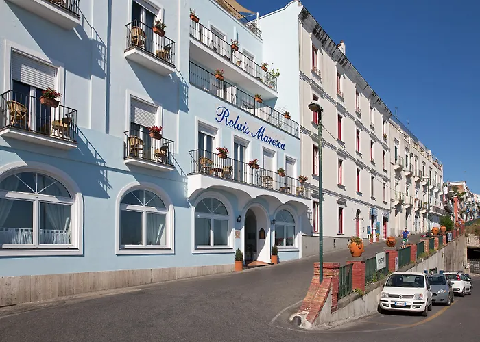Отель Relais Maresca Luxury Small & Terrace Restaurant 4*