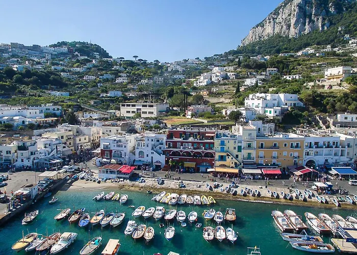 Relais Maresca Luxury Small & Terrace Restaurant 酒店 4*