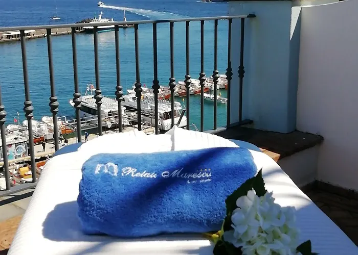 Отель Relais Maresca Luxury Small & Terrace Restaurant 4*