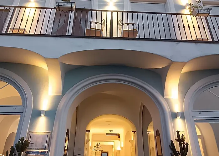 Отель Relais Maresca Luxury Small & Terrace Restaurant 4*