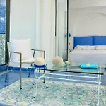 Relais Maresca Luxury Small & Terrace Restaurant ホテル