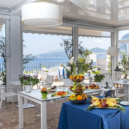 Relais Maresca Luxury Small & Terrace Restaurant 酒店